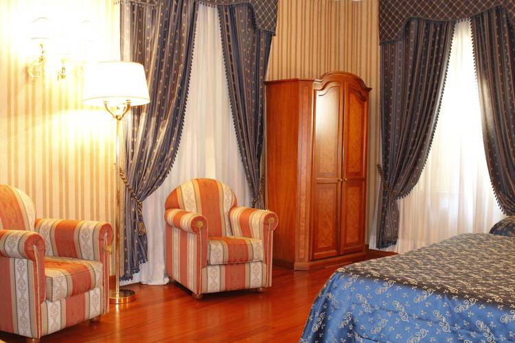 Camera doppia standard ad uso singola hotel sistina roma Camera doppia standard ad uso singola hotel sistina roma