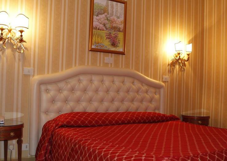 Chambre double standard Hotel Sistina Rome