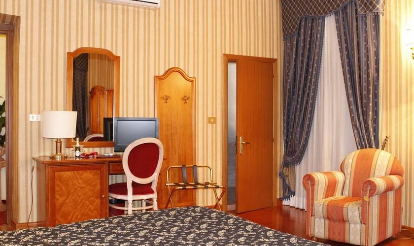 Camera doppia standard ad uso singola Hotel Sistina Roma